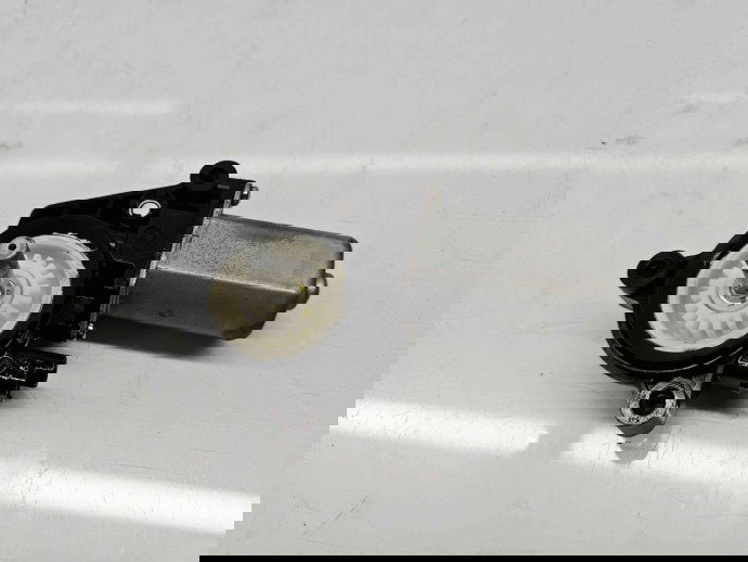 Motoras geam stanga spate Renault Kadjar [Fabr 2015-prezent] C17690100