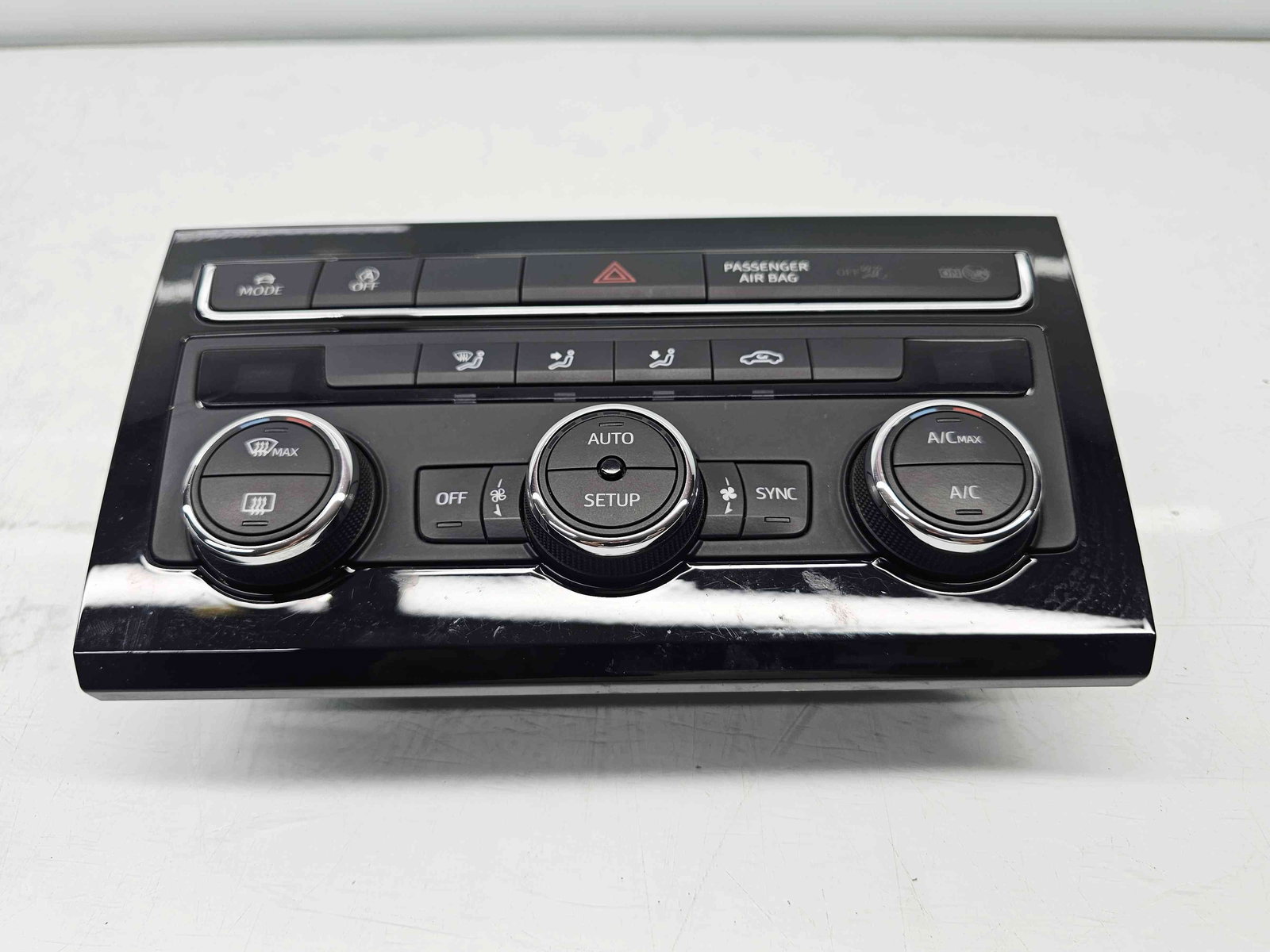 Panou comanda clima Seat Leon ST Combi (5F8) [Fabr 2013-2018] facelift 5F0907044AK - imagine 2