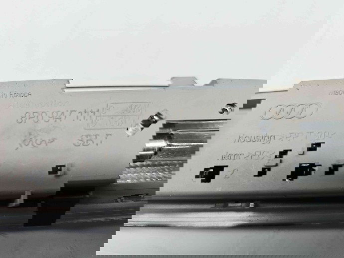  Plafoniera spate Audi A3 Sportback (8PA) [Fabr 2004-2013] Facelift 8P0947111