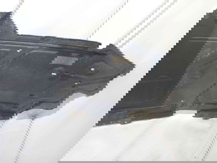 Scut lateral stanga OEM Mercedes E220 W213 2.0 2016-2021