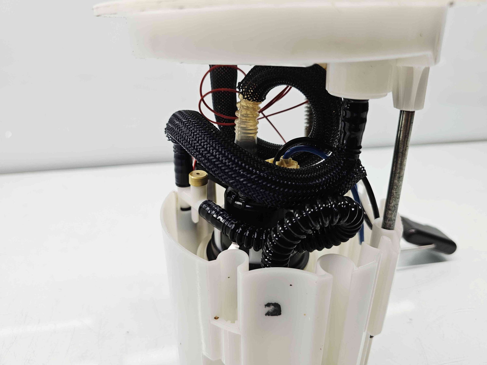 Pompa combustibil Volvo V60 [Fabr 2010-2018] 31274669 2.0 D4204TS 133KW / 181CP - imagine 4