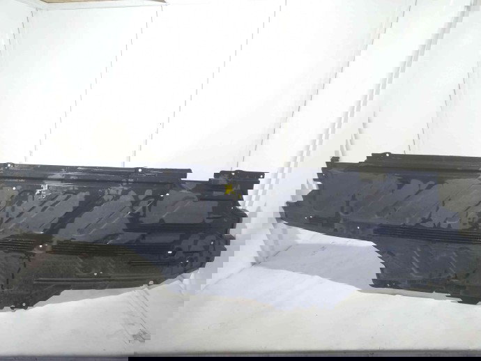 Scut lateral stanga OEM Mercedes E220 W213 2.0 2016-2021