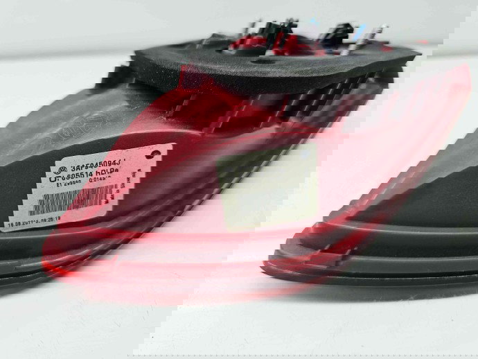  Stop haion dreapta Volkswagen Passat B7 (362) [Fabr 2010-2014] 3AF945094J