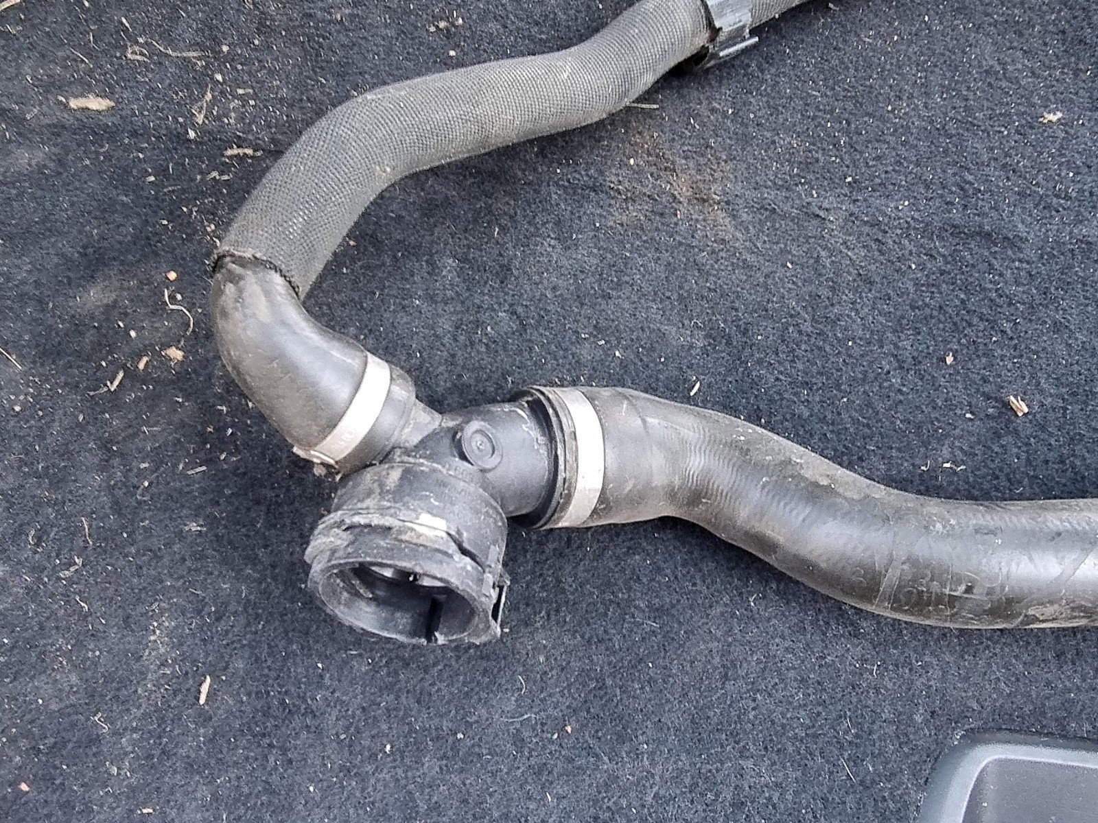 Furtun apa Bmw X1 (F48) [Fabr 2016-2022] 7617363 02 / 9250566-06 2.0 B47 110 KW / 150 CP - imagine 2