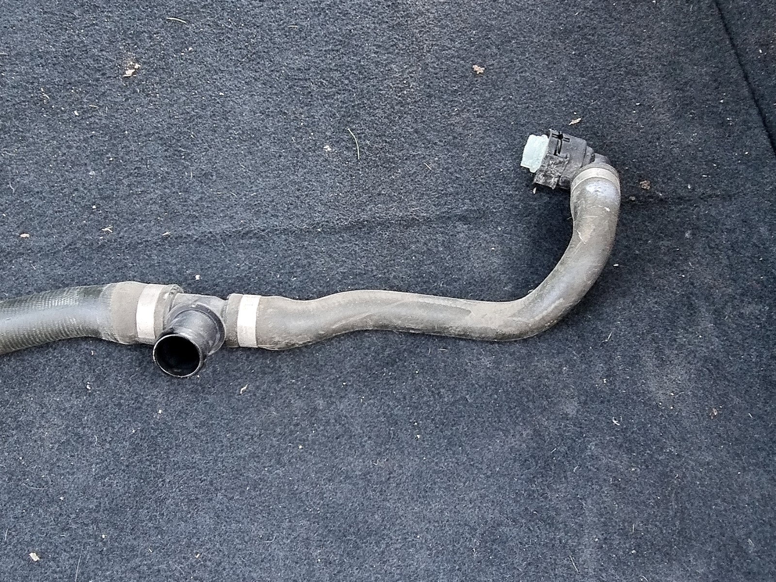 Furtun apa Bmw X1 (F48) [Fabr 2016-2022] 8593801-02 2.0 B47 110 KW / 150 CP - imagine 2