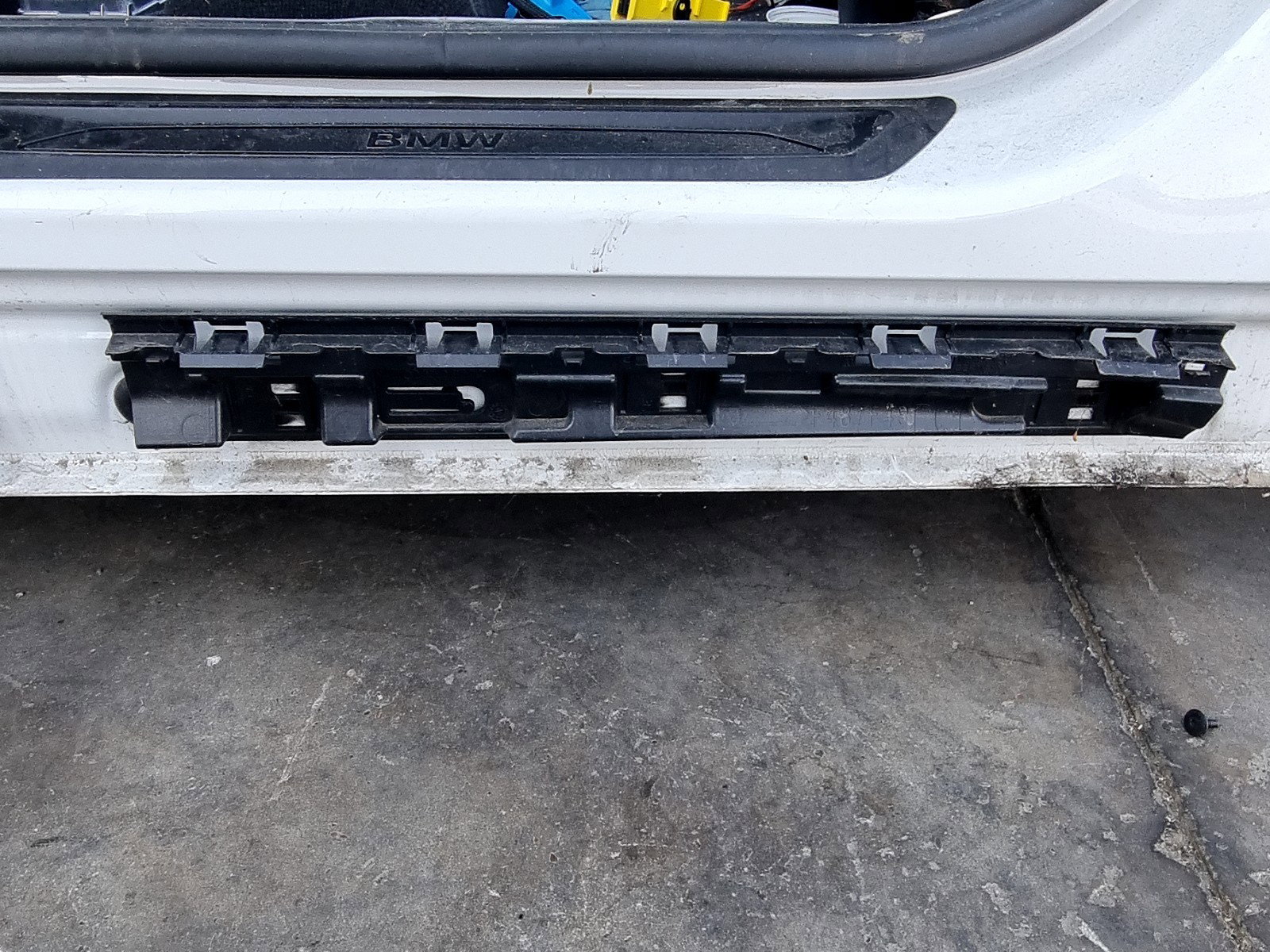 Suport prag dreapta Bmw X1 (F48) [Fabr 2016-2022] 113685 14 2.0 B47 110 KW / 150 CP - imagine 2