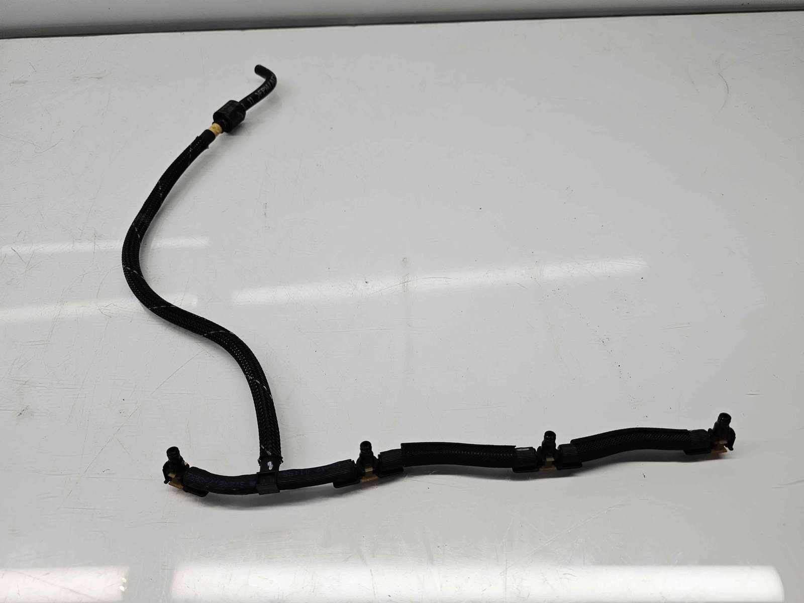 Conducta retur injectoare Audi A4 (8K2, B8) [Fabr 2008-2015] OEM 2.0 TDI CJCB 100KW / 136CP - imagine 1