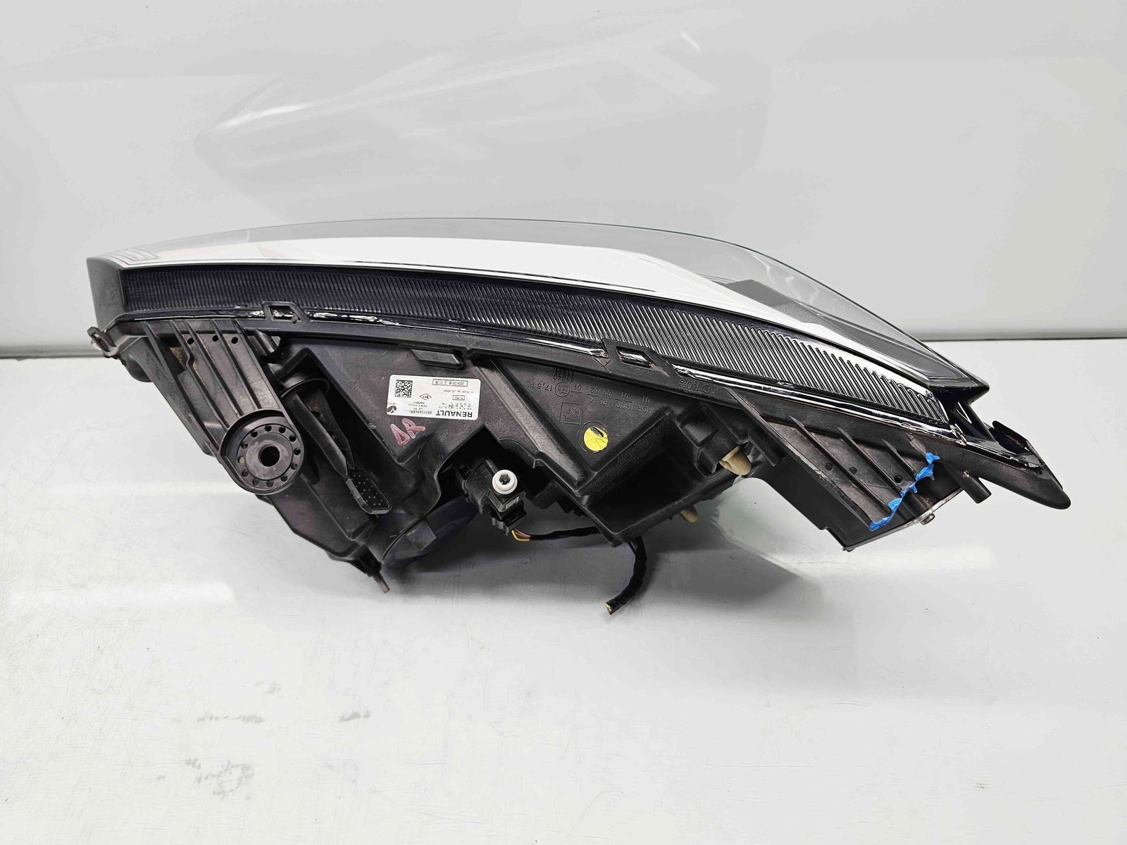 Far dreapta Dacia Jogger facelift [Fabr 2021-2025] 260104948R - imagine 3