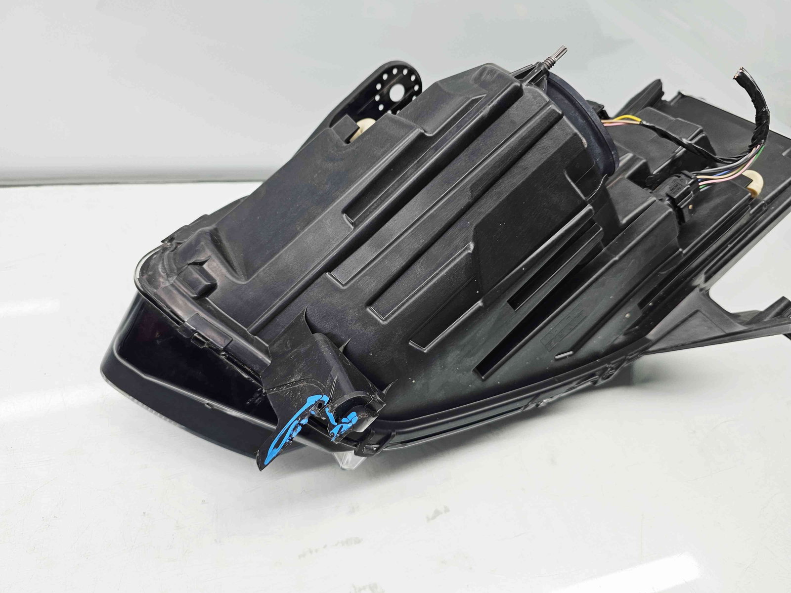 Far dreapta Dacia Jogger facelift [Fabr 2021-2025] 260104948R - imagine 7