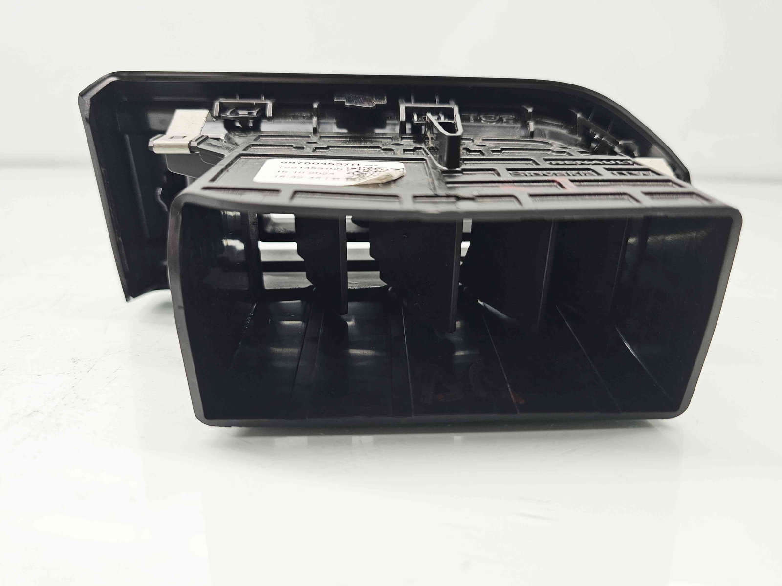 Grila aerisire dreapta Dacia Jogger facelift [Fabr 2021-2025] 687604537R - imagine 4