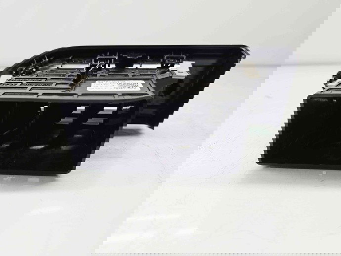  Grila aerisire stanga Dacia Jogger facelift [Fabr 2021-2025] 687614511R