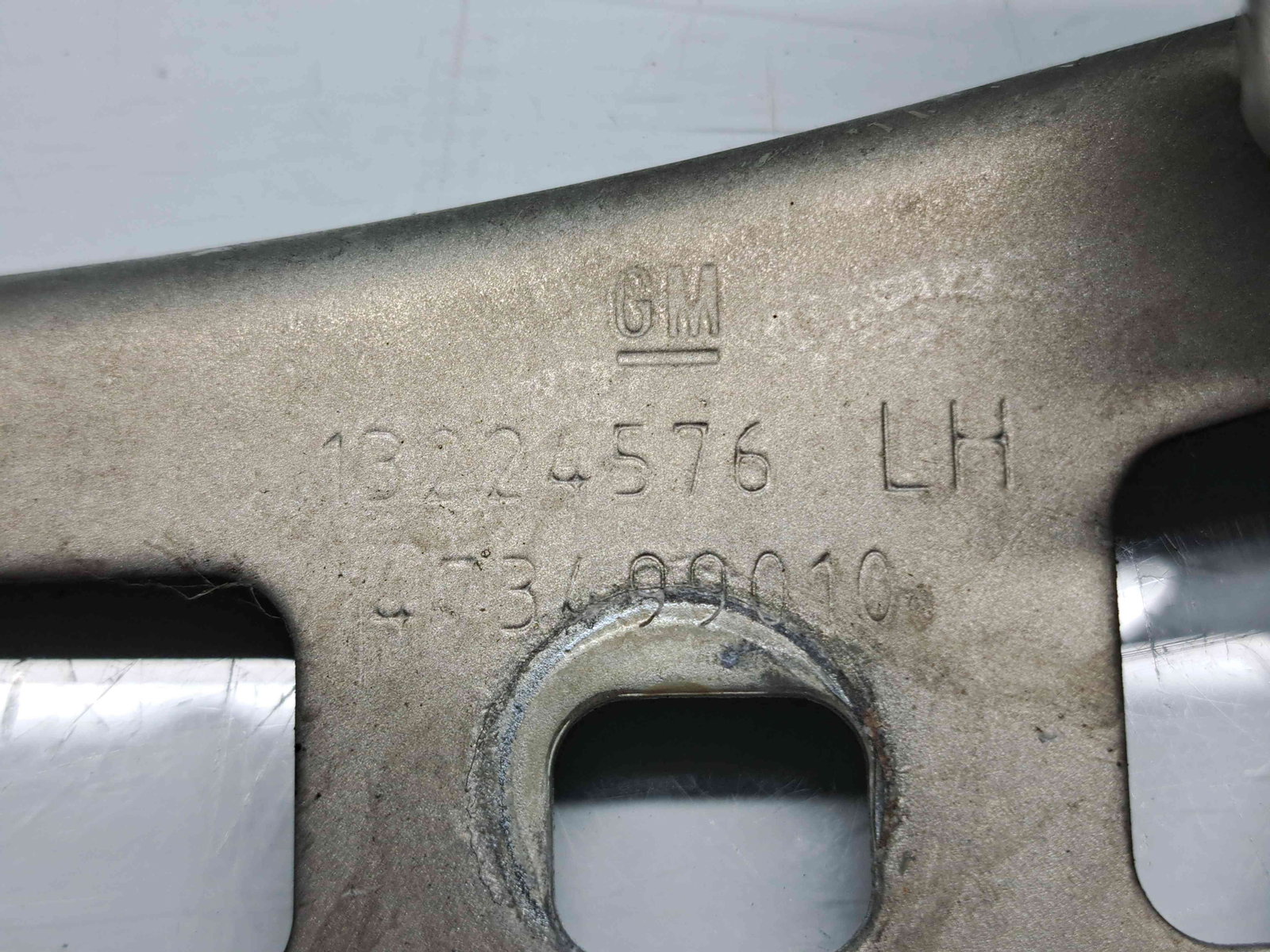 Set balamale capota Opel Zafira B (A05) facelift [Fabr 2006-2011] 13224576 / 13224577 - imagine 4