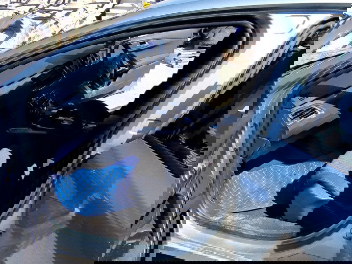 Cheder usa stanga fata PEUGEOT 508 [Fabr 2010-2018] 2.0 HDI RHH 120 KW / 163 CP