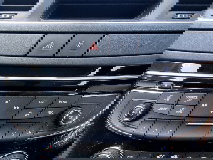 Radio CD PEUGEOT 508 [Fabr 2010-2018] 2.0 HDI RHH 120 KW / 163 CP