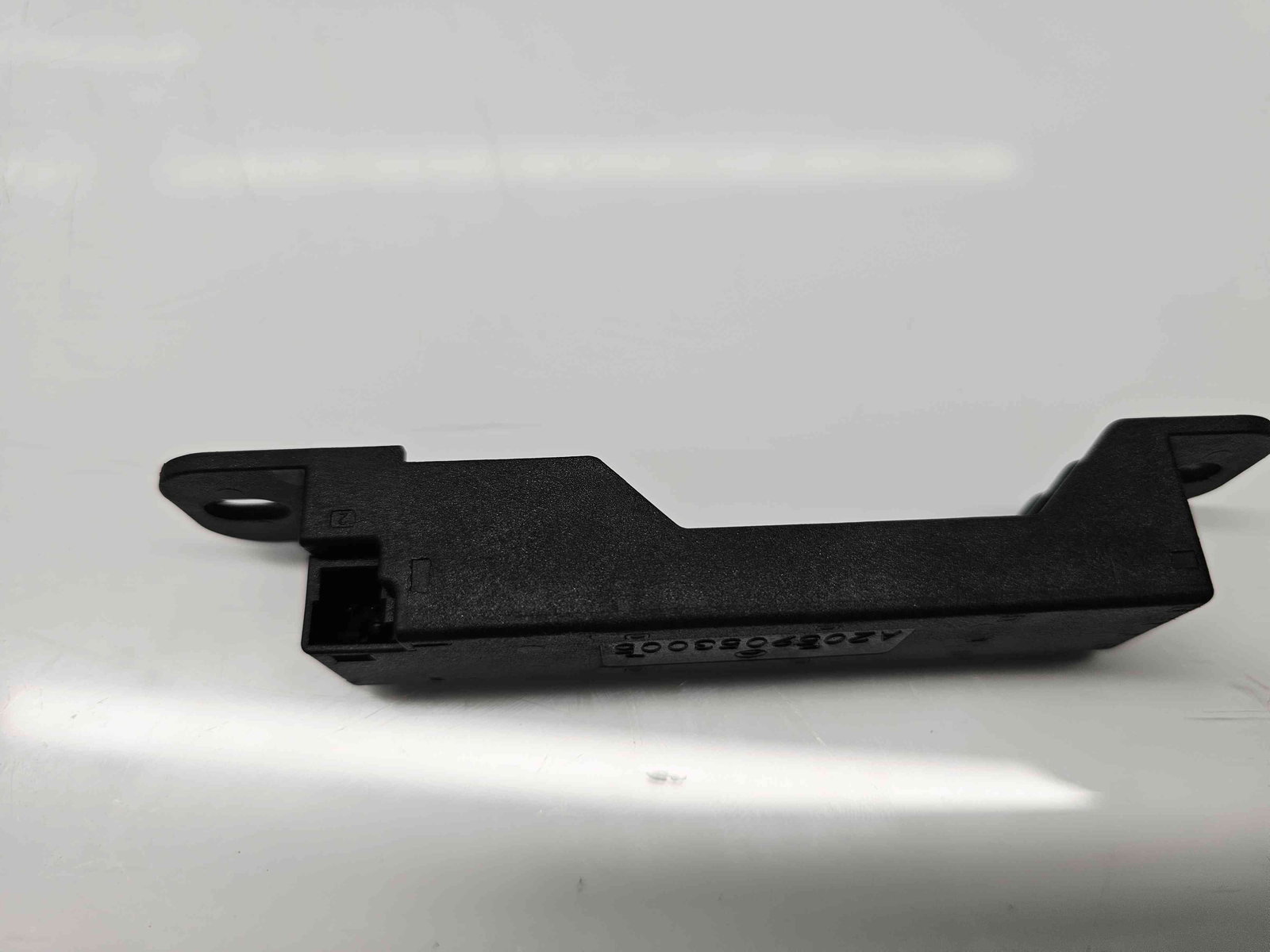 Antena keyless entry Mercedes Clasa C (W205) [Fabr 2014-prezent] A2059053005 - imagine 2