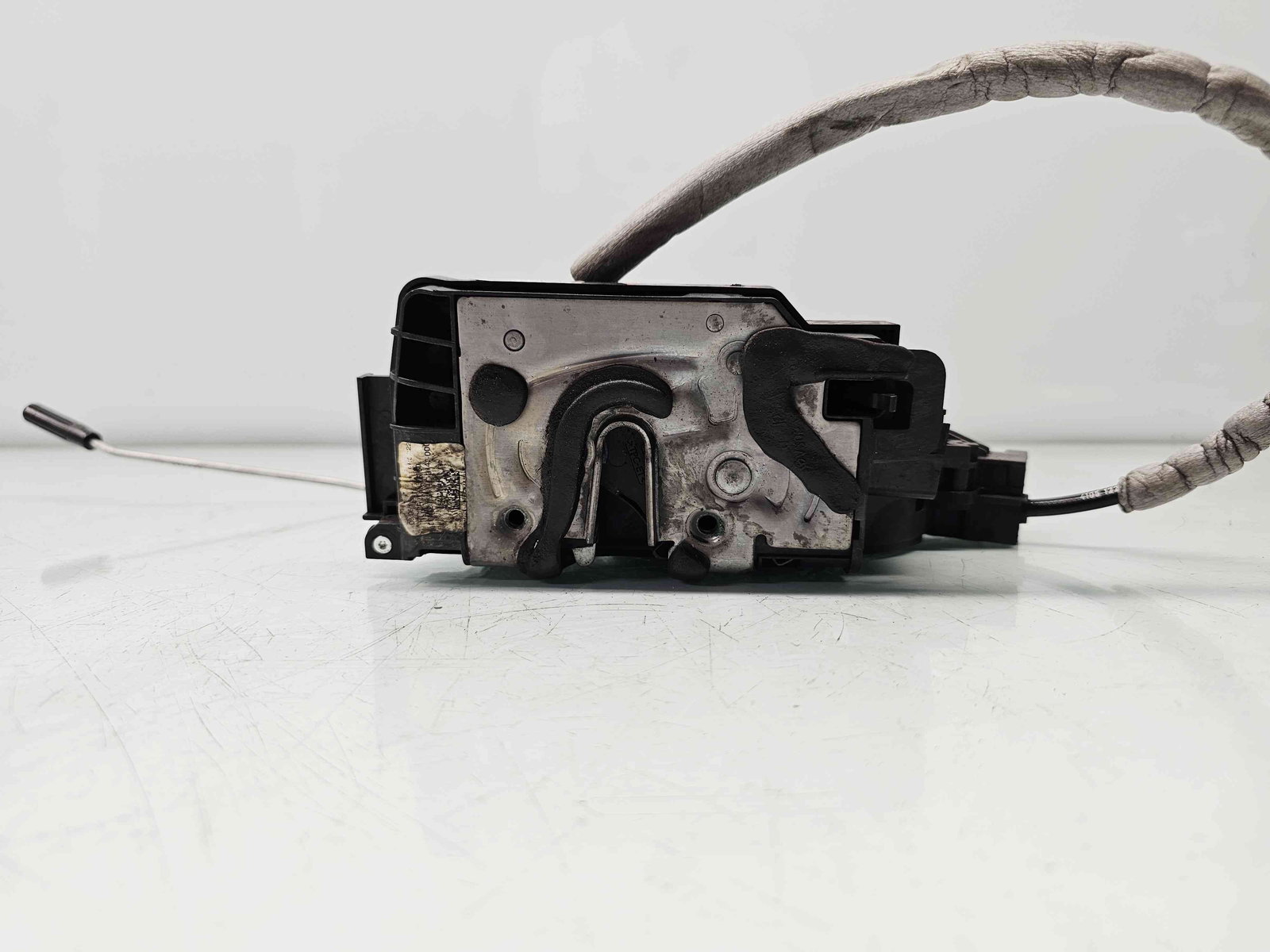 Broasca usa dreapta spate Mercedes Clasa C (W205) [Fabr 2014-prezent] A0997304200 - imagine 6