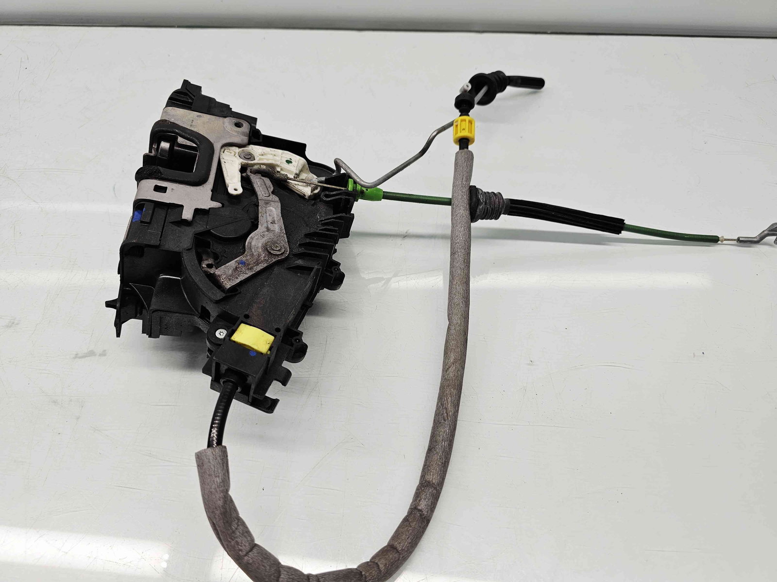 Broasca usa stanga spate Mercedes Clasa C (W205) [Fabr 2014-prezent] A0997304100 - imagine 5