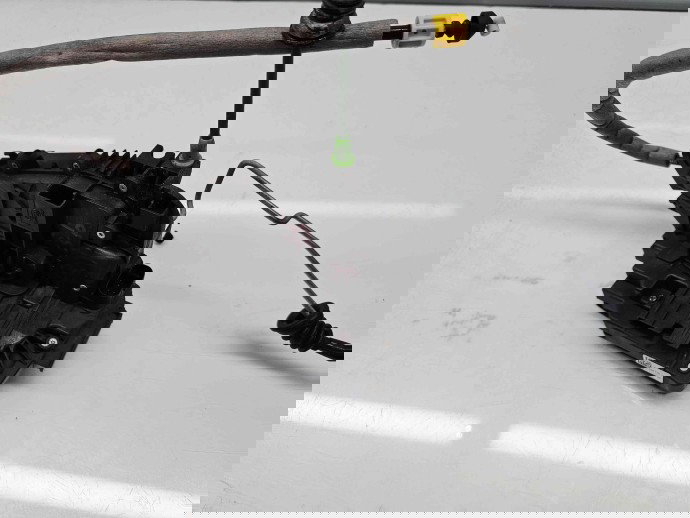 Broasca usa stanga spate Mercedes Clasa C (W205) [Fabr 2014-prezent] A0997304100