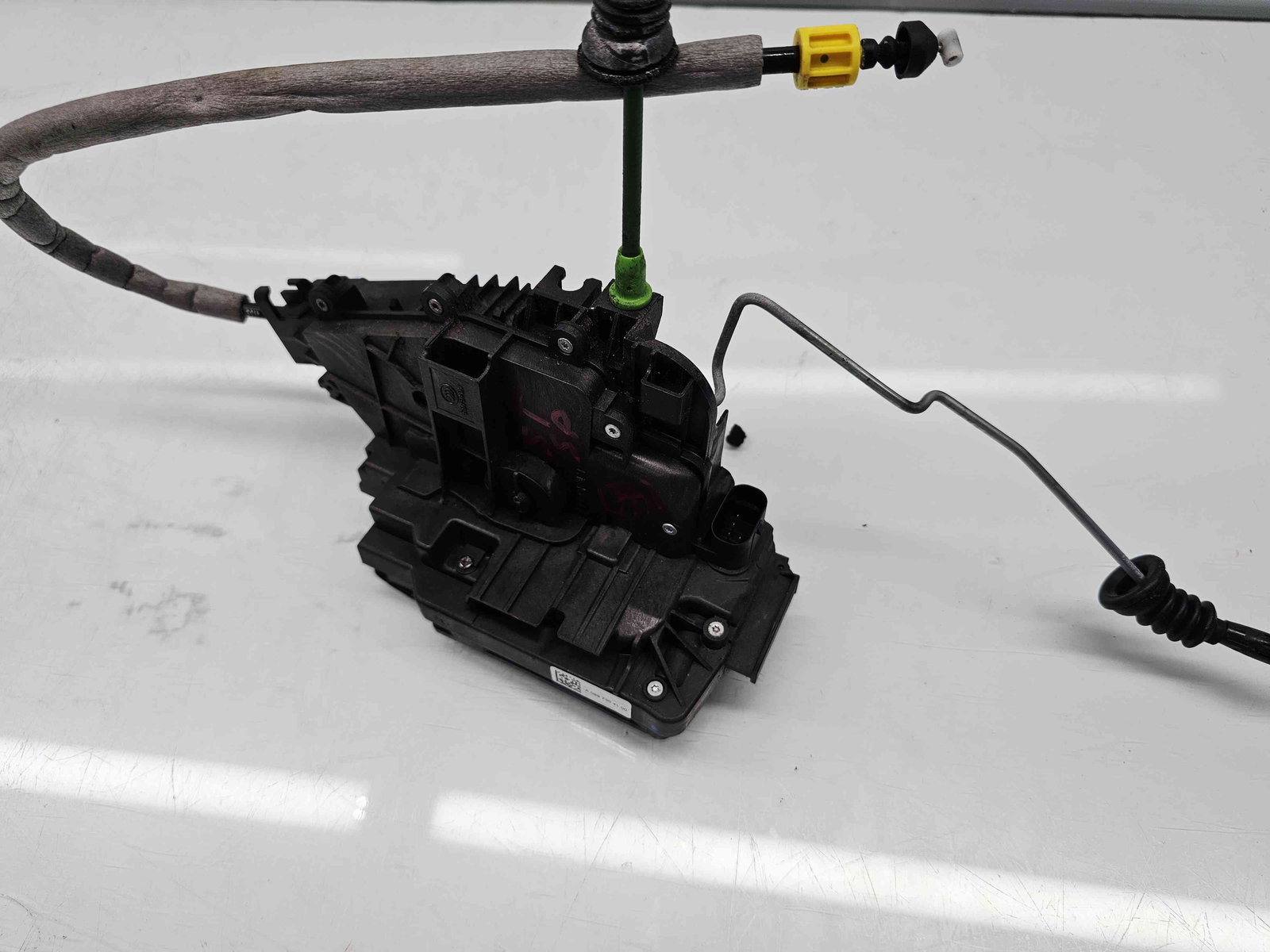 Broasca usa stanga spate Mercedes Clasa C (W205) [Fabr 2014-prezent] A0997304100 - imagine 6