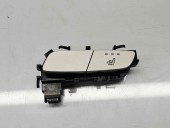  Buton incalzire scaune Mercedes Clasa C (W205) [Fabr 2014-prezent] A2139057502