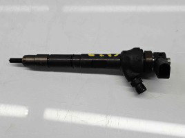Injector Audi A3 Sportback (8VA) Hatchback [Fabr 2012-2020] 04L130277AK 2.0 TDI CRBC 110KW / 150CP