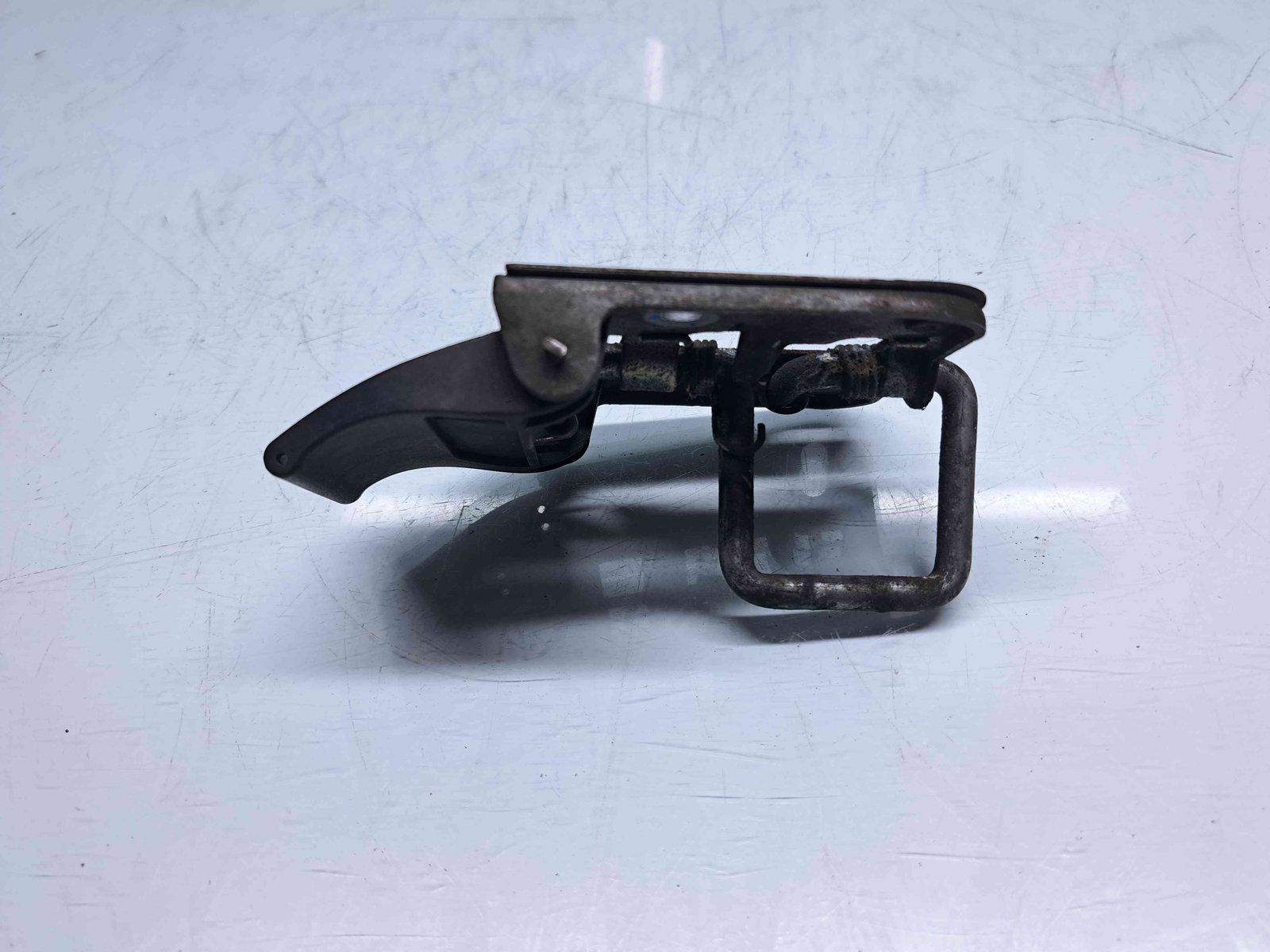 Maner deschidere capota Skoda Rapid (NH3) [Fabr 2012-2019] 5JA823186B - imagine 2