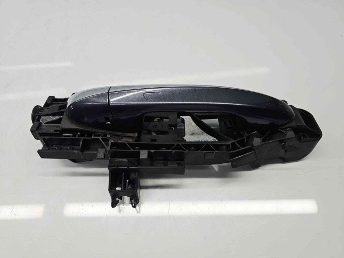 Maner usa dreapta fata Mercedes Clasa C (W205) [Fabr 2014-prezent] 755 Gri Tenorit  / A0997604600