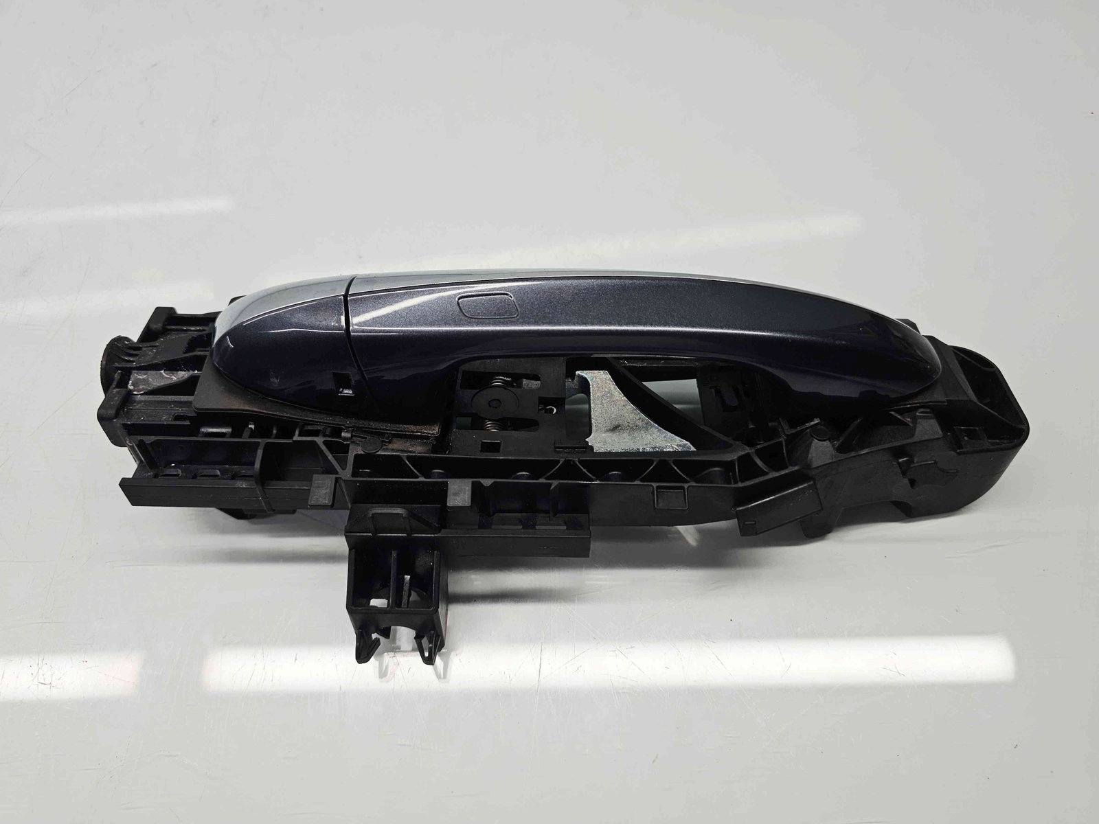 Maner usa dreapta fata Mercedes Clasa C (W205) [Fabr 2014-prezent] 755 Gri Tenorit / A0997604600 - imagine 2