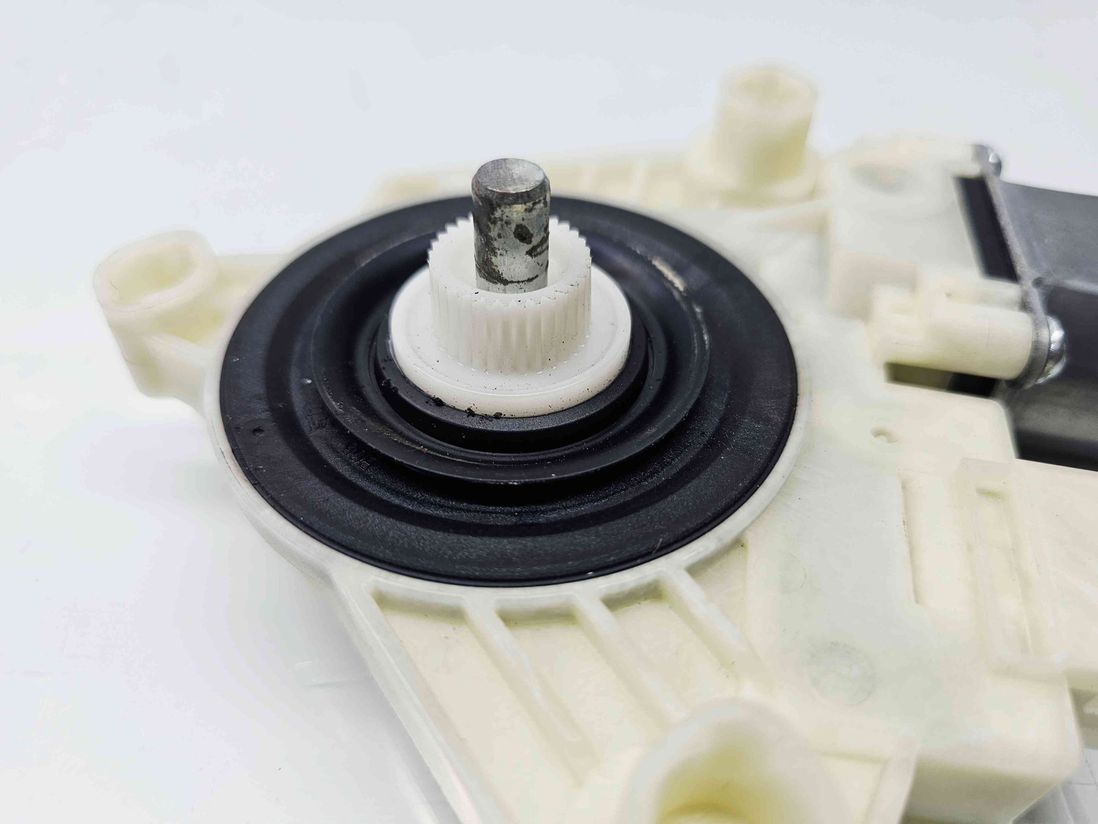 Motoras geam dreapta fata Mercedes Clasa C (W205) [Fabr 2014-prezent] A2059060113 - imagine 2