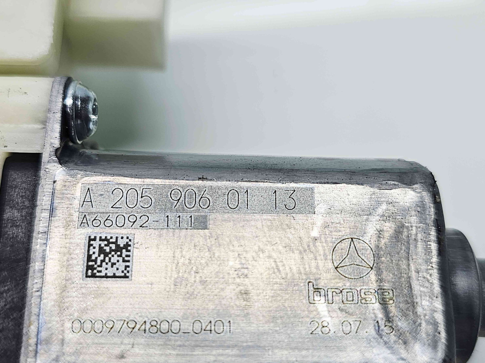 Motoras geam dreapta fata Mercedes Clasa C (W205) [Fabr 2014-prezent] A2059060113 - imagine 4