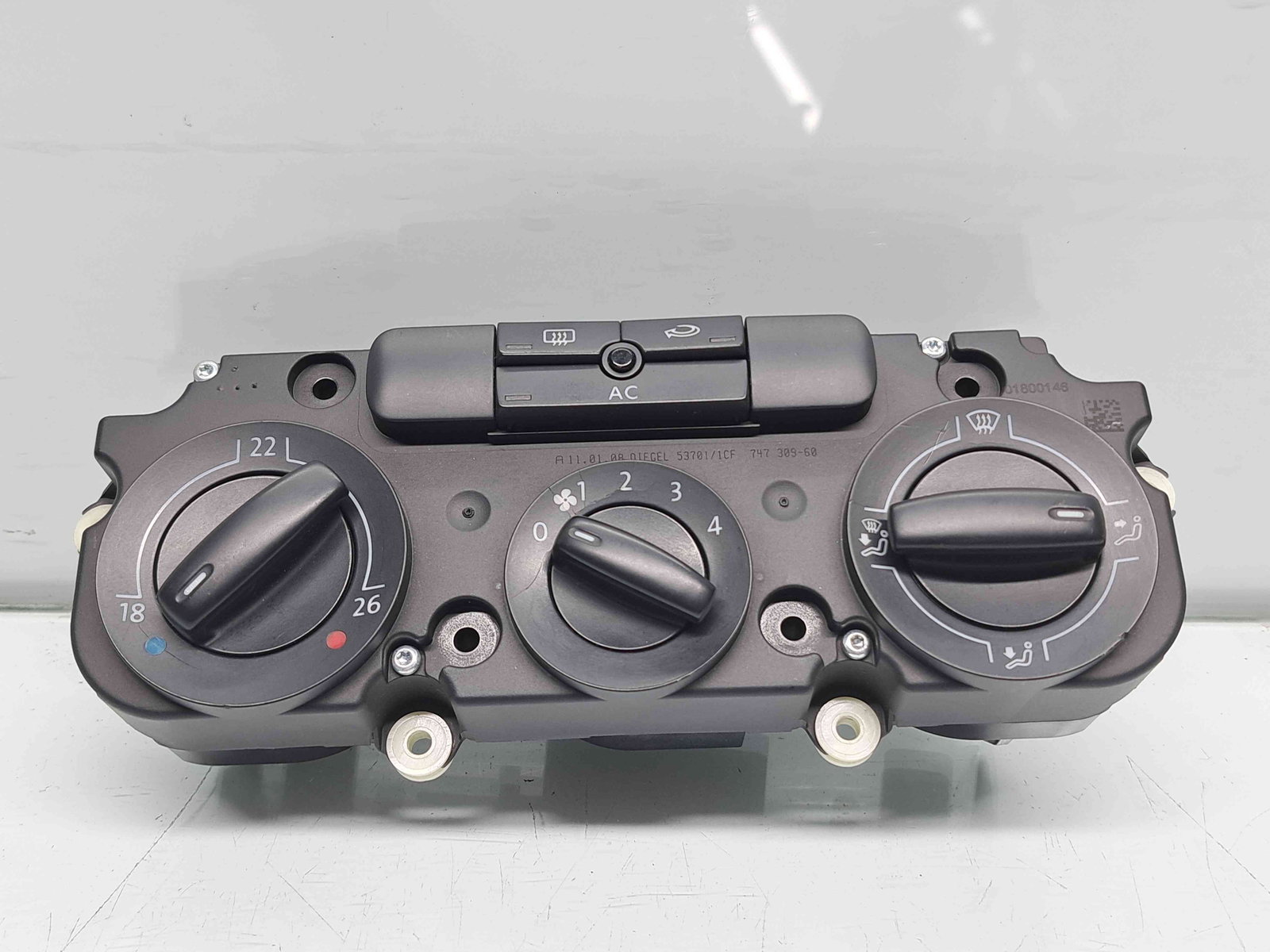 Panou comanda clima Volkswagen Tiguan (5N) [Fabr 2007-2016] 1K0820047HB