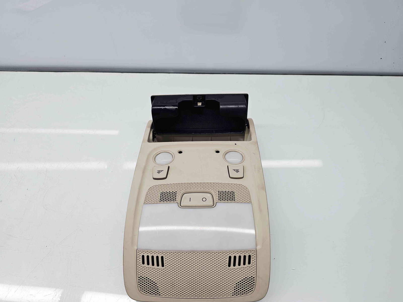 Plafoniera fata Audi A4 (8K2, B8) [Fabr 2008-2015] 8K0947135A - imagine 2