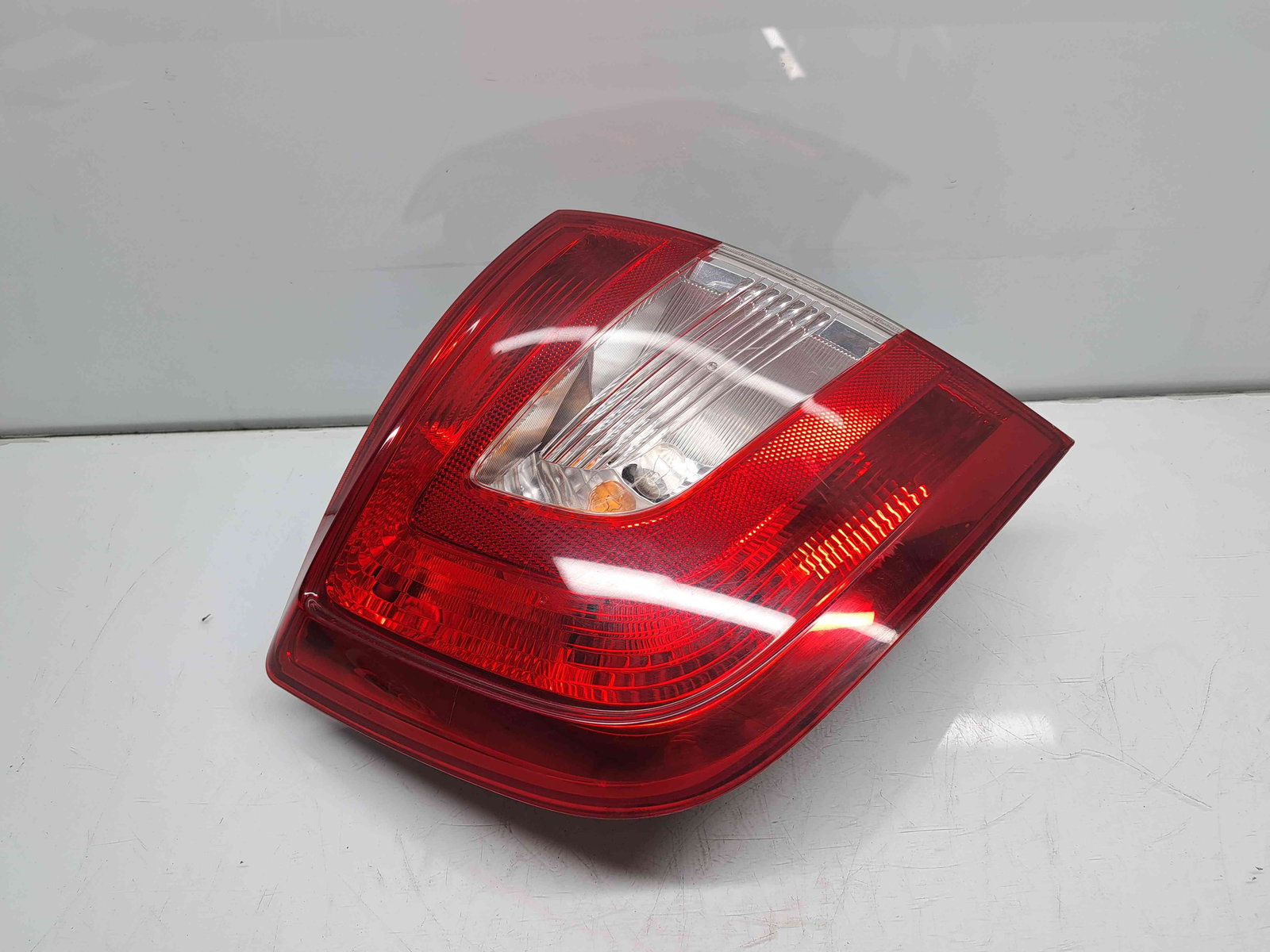 Stop aripa stanga Skoda Rapid (NH3) [Fabr 2012-2019] 5JH945095 - imagine 2