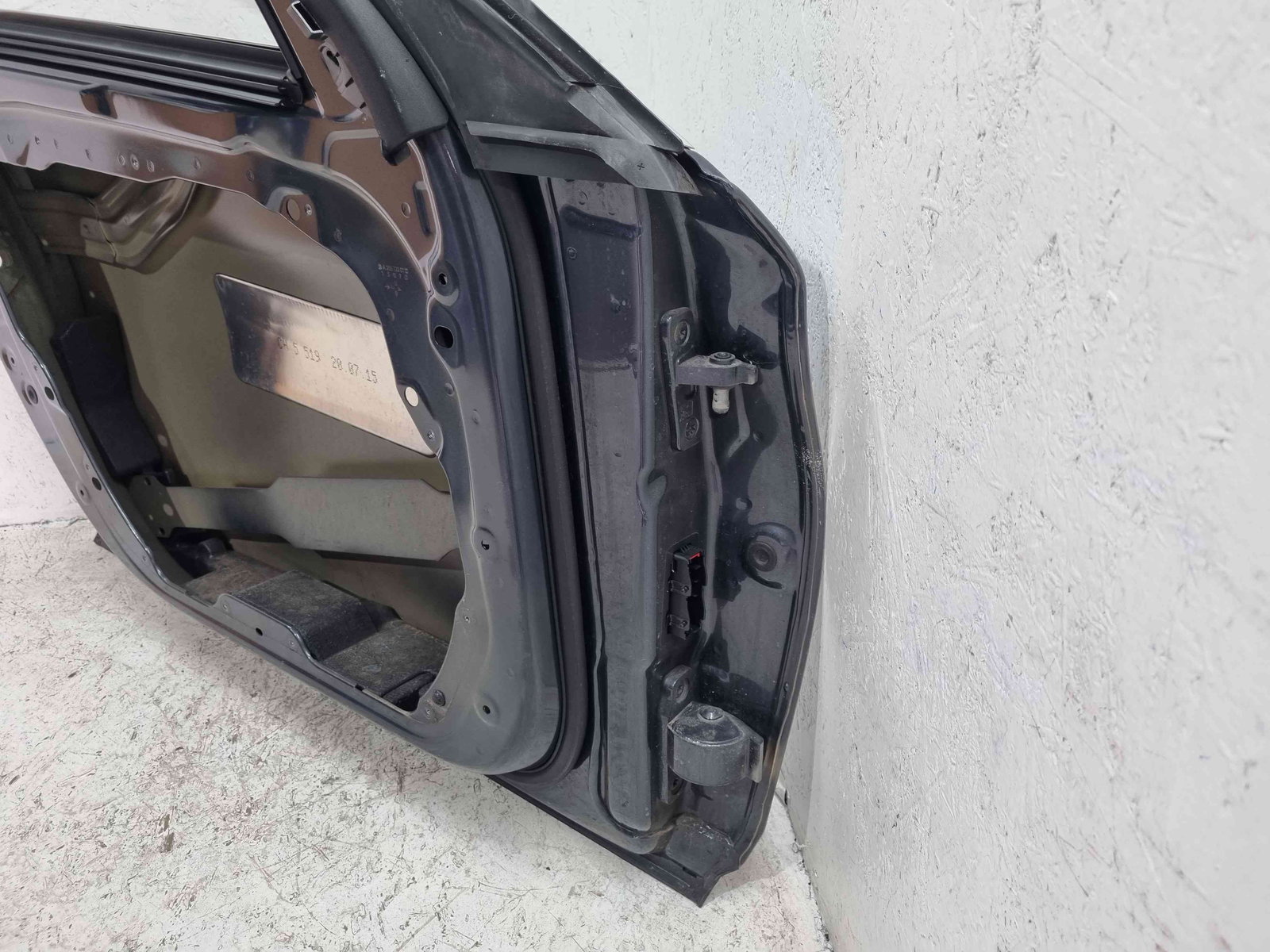 Usa stanga fata Mercedes Clasa C (W205) [Fabr 2014-prezent] 755 Gri Tenori - imagine 6