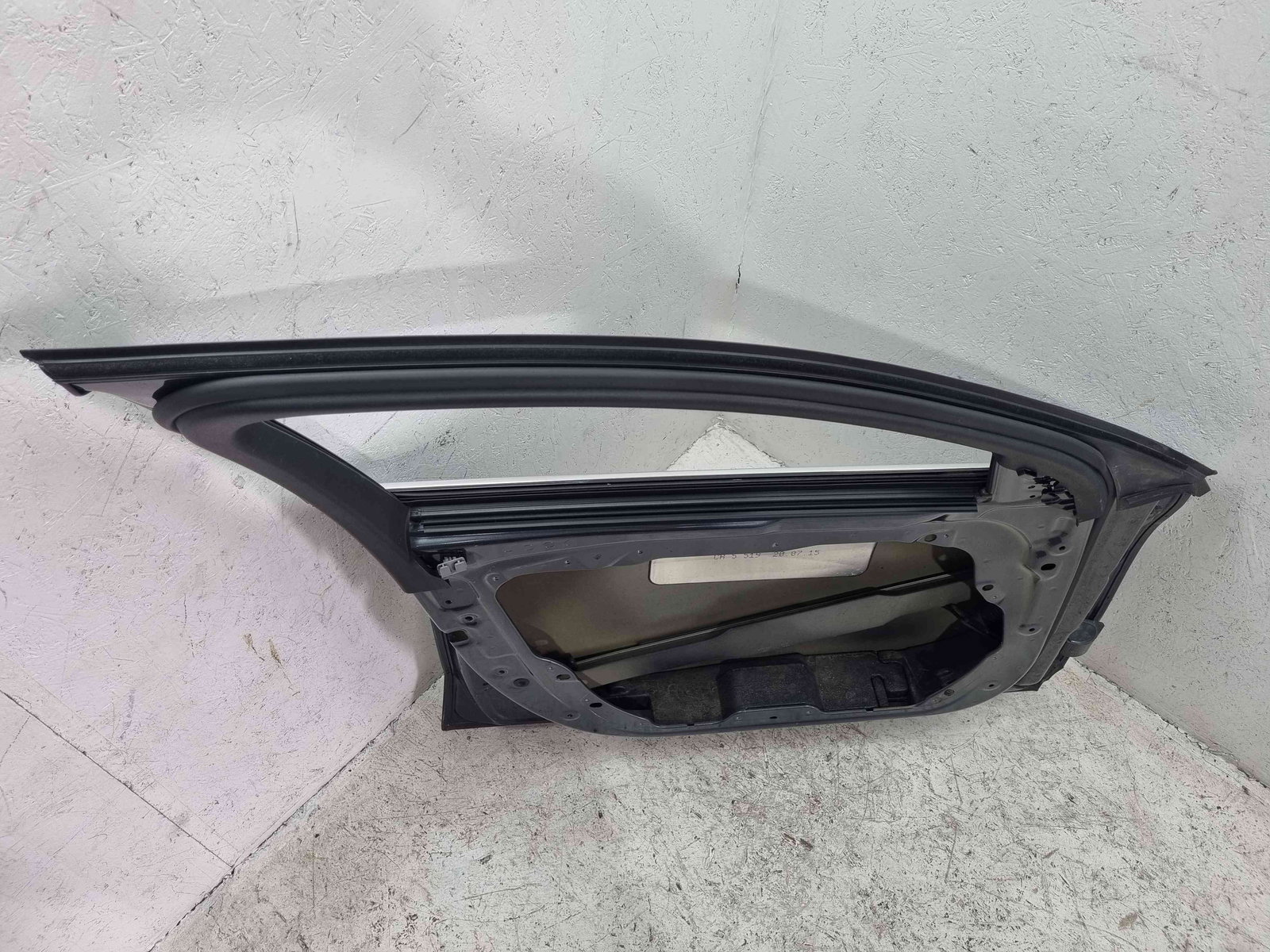 Usa stanga fata Mercedes Clasa C (W205) [Fabr 2014-prezent] 755 Gri Tenori - imagine 8