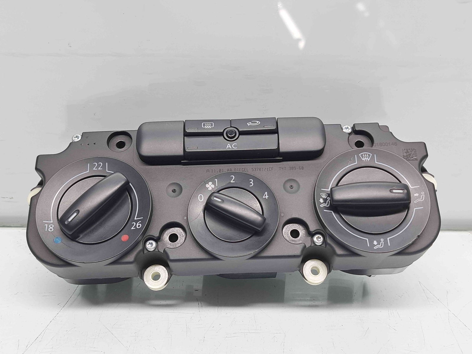 Panou comanda clima Volkswagen Passat B6 (3C2) [Fabr 2005-2010] 1K0820047HB