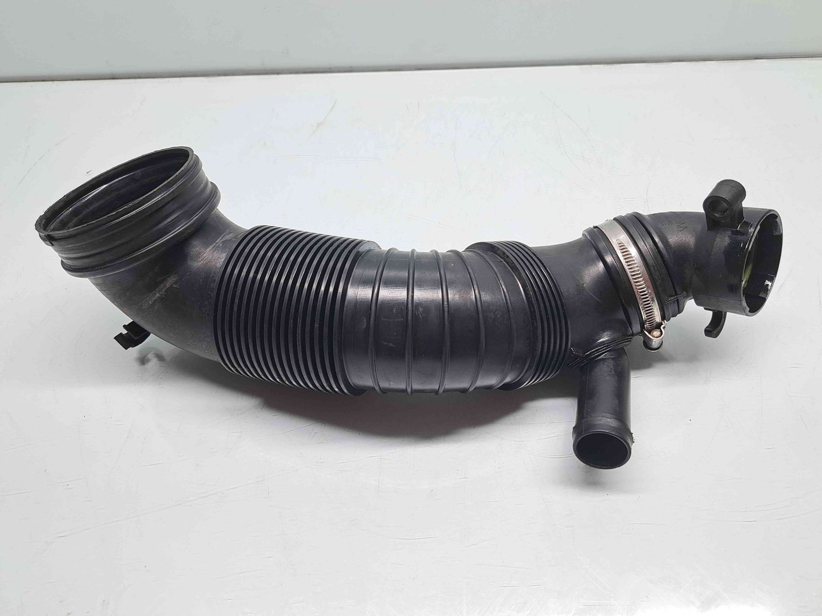 Tub admisie aer Volkswagen Golf 6 (5K1) [Fabr 2009-2013] 5N0129656 2.0 TDI CBAB 103KW / 140CP - imagine 5