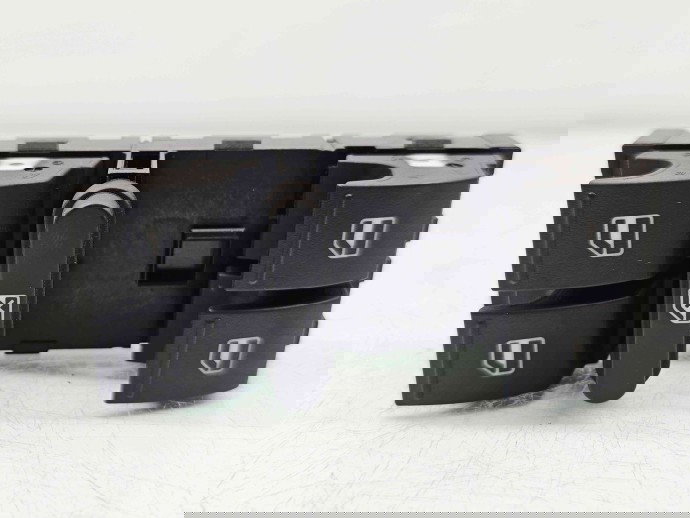  Butoane comanda geamuri sofer  Volkswagen Passat B7 (362) [Fabr 2010-2014] 1K4959857B