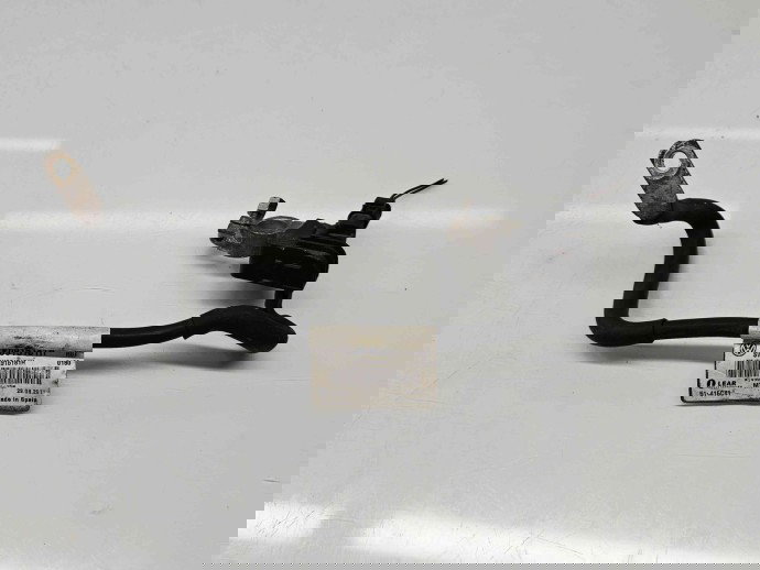  Borna baterie (-)  Volkswagen Passat CC (357) [Fabr 2008-2012] 1K0915181H 