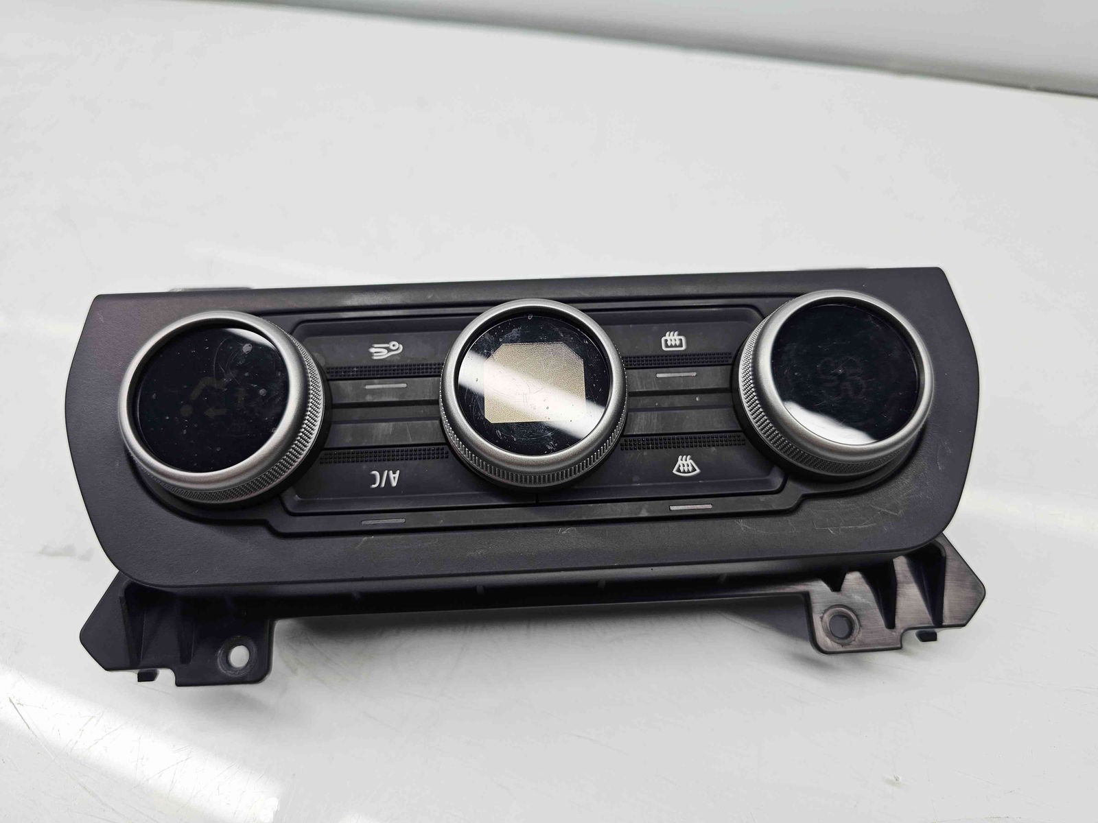 Panou comanda clima Dacia Sandero 3 [Fabr 2021-2023] 275006270R - imagine 2