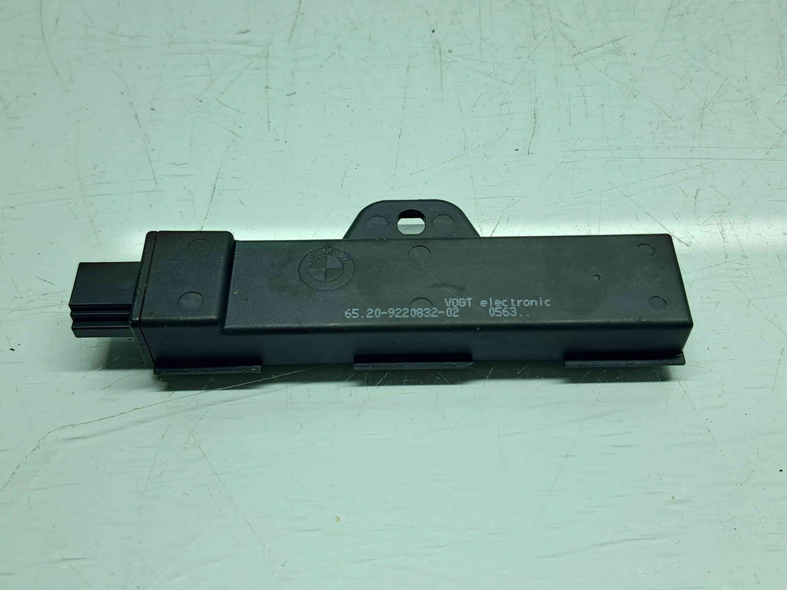 Modul confort Bmw 5 (F10) [Fabr 2011-2016] 9220832-02 - imagine 1