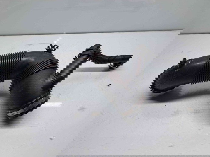 Tub admisie aer  Volkswagen Golf 6 (5K1) [Fabr 2009-2013] 3C0129654M 1.6 TDI CAYC 77KW / 105CP