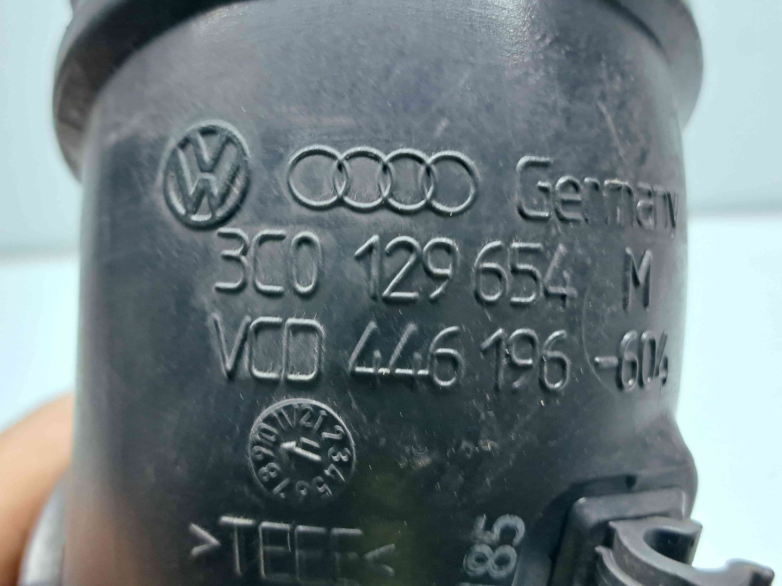 Tub admisie aer Volkswagen Golf 6 (5K1) [Fabr 2009-2013] 3C0129654M 1.6 TDI CAYC 77KW / 105CP - imagine 2