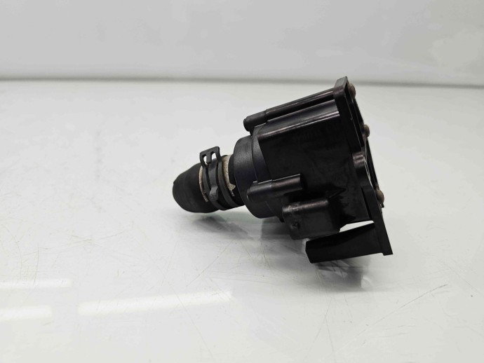 Pompa recirculare apa  AUDI A5 (8T3) [Fabr 2007-2015] 8K0965561A 2.0 TDI CJCB 100KW / 136CP