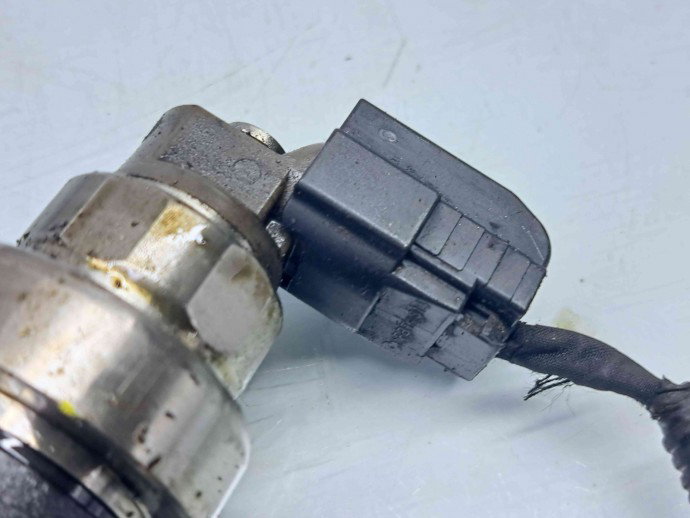 Injector Opel Mokka [Fabr 2012-2019] 55567729 1.7 CDTI A17DTS 96KW / 130CP  