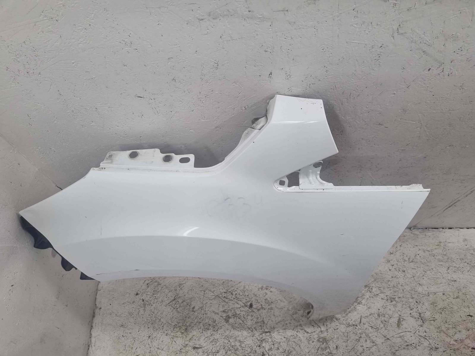 Aripa stanga fata Ford Grand C-Max (CB7) [Fabr 2010-2015] Frozen White - imagine 5