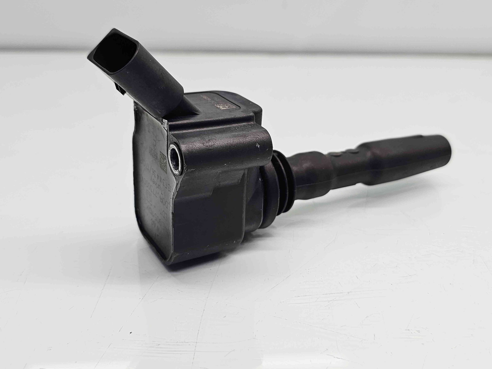 Bobina inductie Seat Leon ST Combi (5F8) [Fabr 2013-2018] facelift 04E905110K 1.4 TSI CZEA 110KW / 150CP - imagine 1