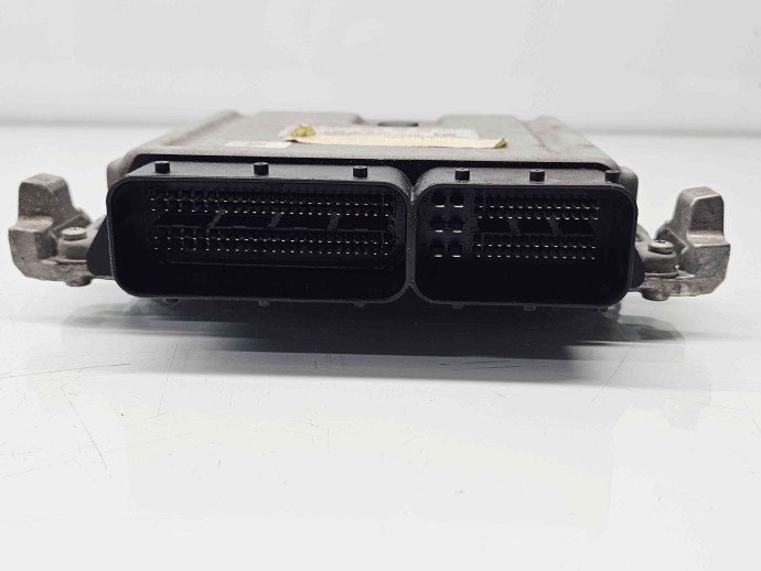 Calculator motor ECU Mercedes Clasa C (W205) [Fabr 2014-prezent] A2749000800 2.0 Hibr 274920 210KW / 286CP