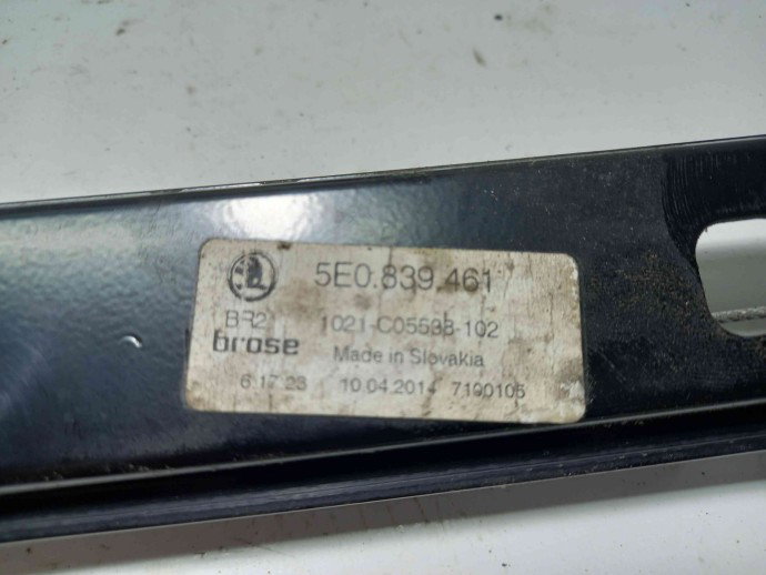 Macara geam stanga spate 5E0839461 Skoda Octavia 1.6 CLHA 2012-2022