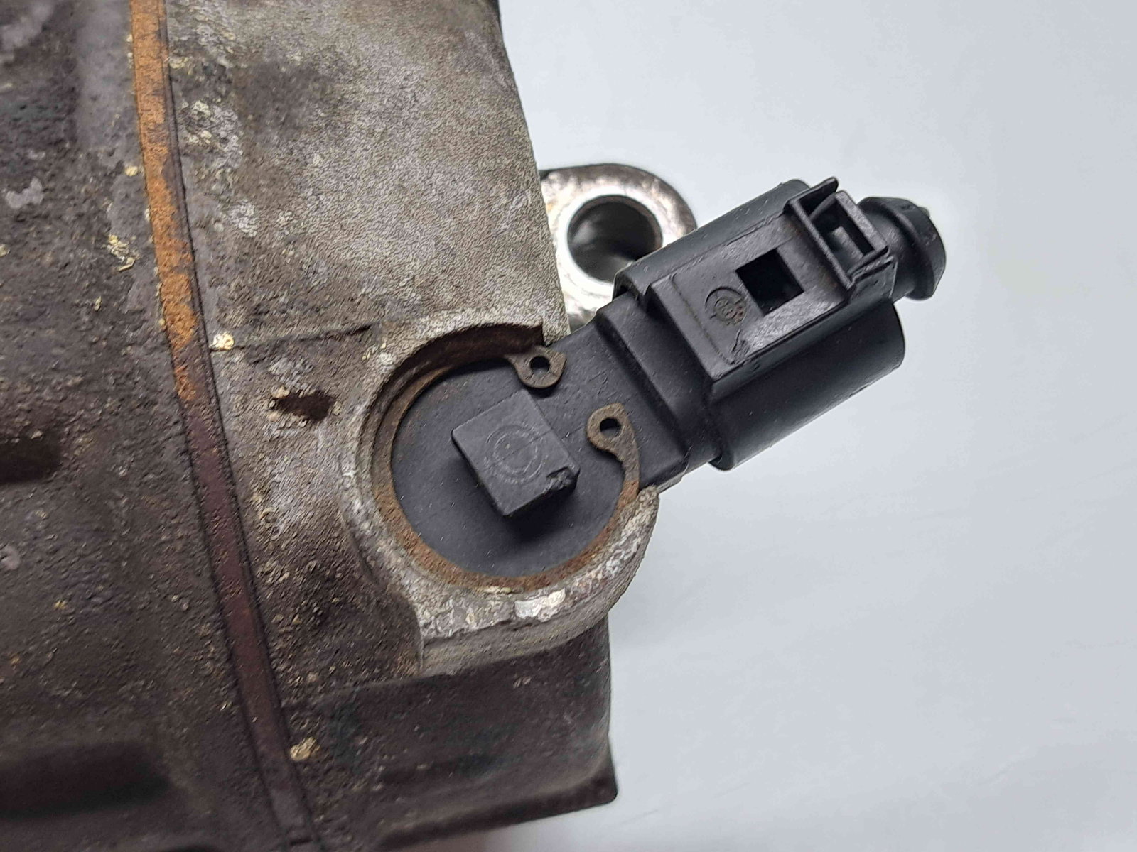 Compresor clima Skoda Rapid (NH3) [Fabr 2012-2019] 5Q0820803C 1.2 TSI CBZB 77KW / 105CP - imagine 3